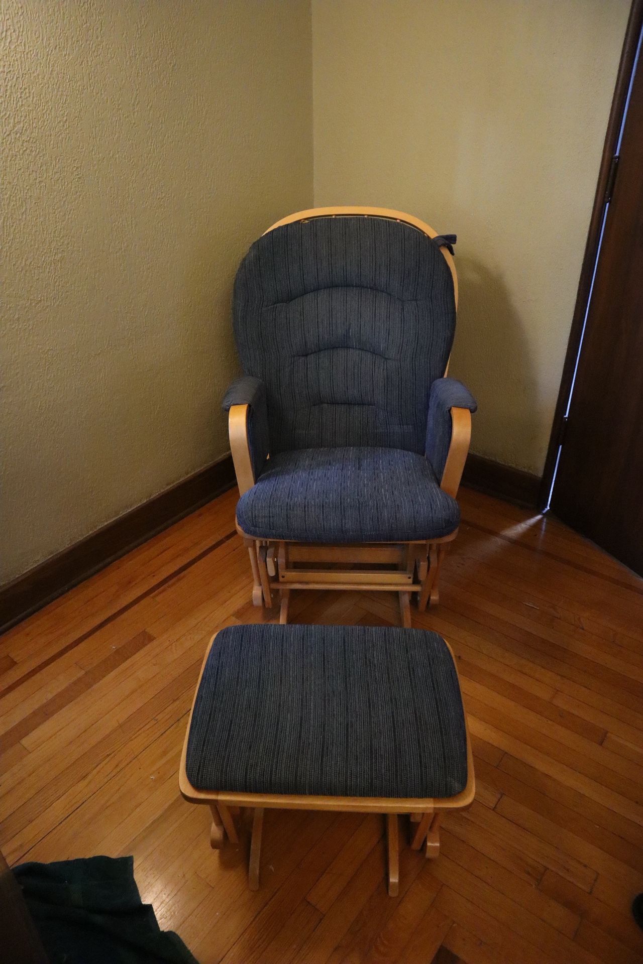 Glider Rocking Chair with Rocking Ottoman – Wood Frame