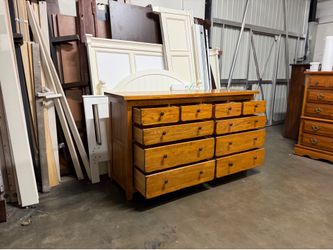 Chest of drawers $240
