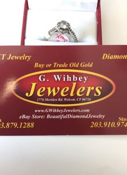 14 Kt white gold &.42 ct.center diamond