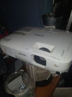Epson ex 3200 projecter