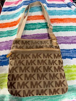 Michael Kors MK Signature Crossbody Bag