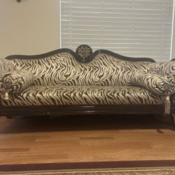 Victorian Sofa Set  Elegant 