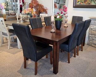 Dining Table + 6 Side Chairs New