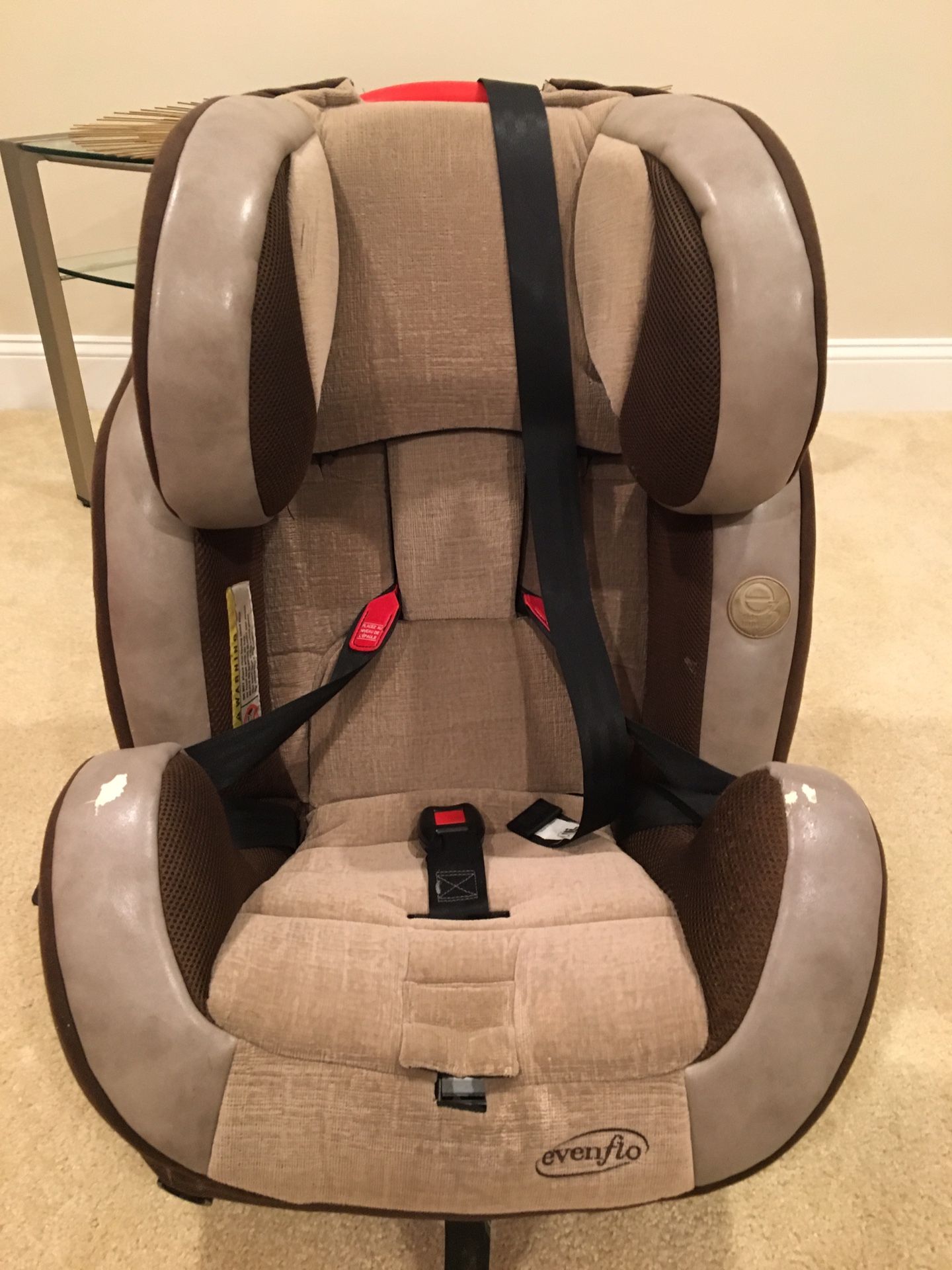 Graco Baby travel system - car seat and stroller frame