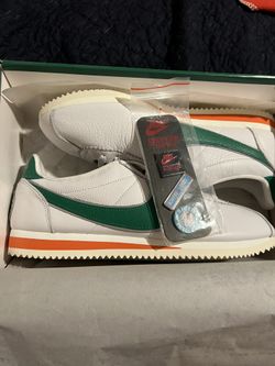 Stranger Things Nike