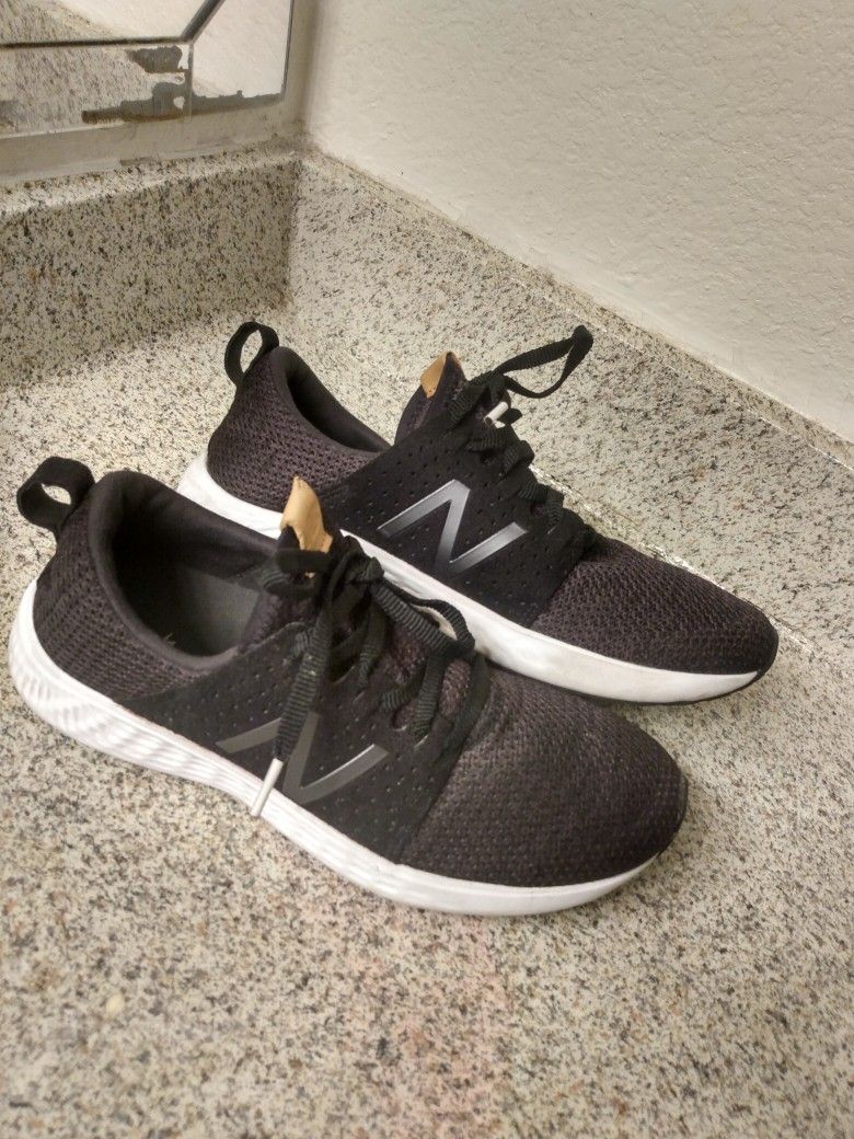 Talla 9 1/2 US  Normal