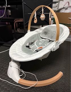 Jool baby swing 5 modes and Bluetooth