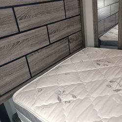 Bedframe and mattress