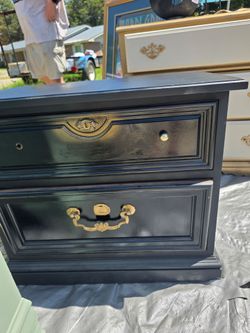 Black and gold night stand