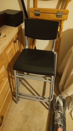 Black Bar Stool with Metal Frame