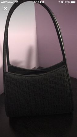 Guess purse