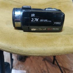 Digital Video Camera