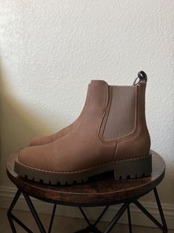 Thursday Chelsea Boots