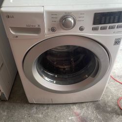 Lavadora Lg En Buen Estado. Negocio Particular. 