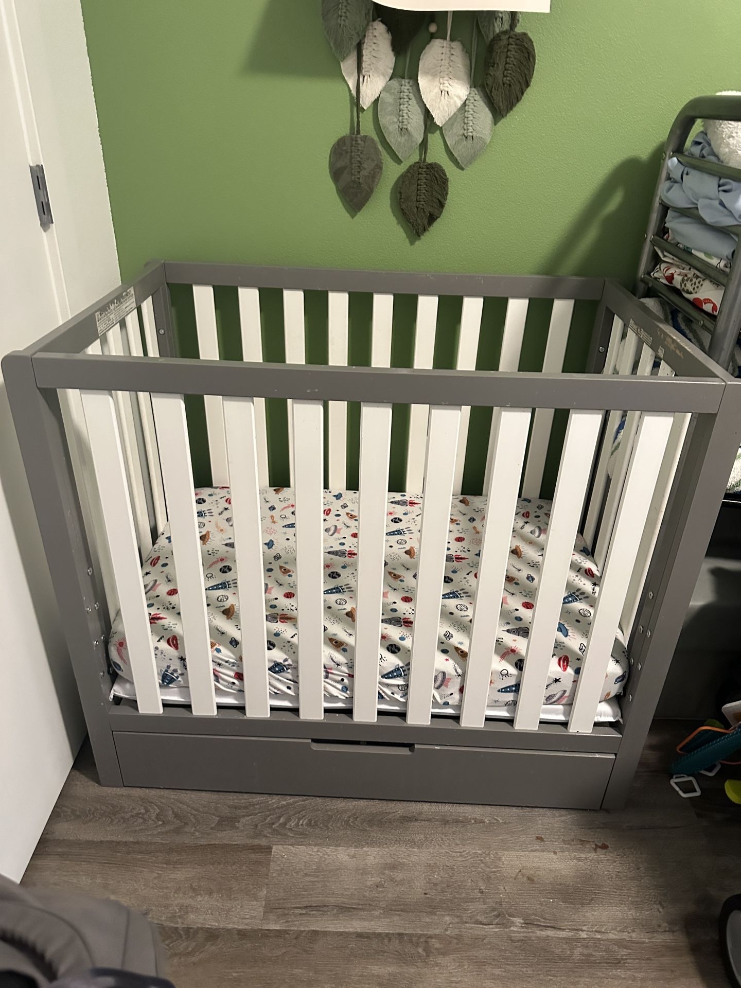 Mini crib With Toddler Bed Conversion Kit
