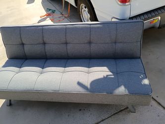 Futon bed couch great condition no offers no trade 75th Ave Indian School serious buyers only please