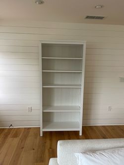 IKEA HEMNES Bookcase – White – Excellent Condition