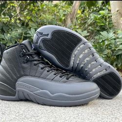 Jordan 12 Retro Black / Gray