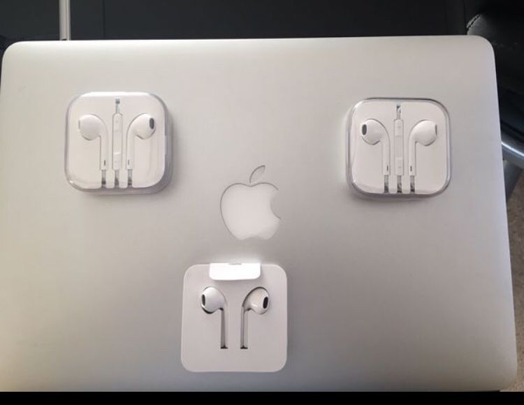 iPhone Headsets (genuine).