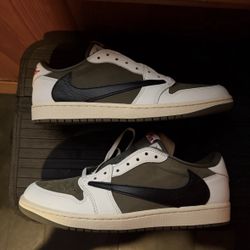 Travis Scott x Air Jordan 1 Low OG ‘Medium Olive’ Size 11