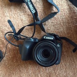 Canon SX520 HS Camera 