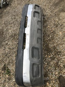 Front bumper 04 Silverado