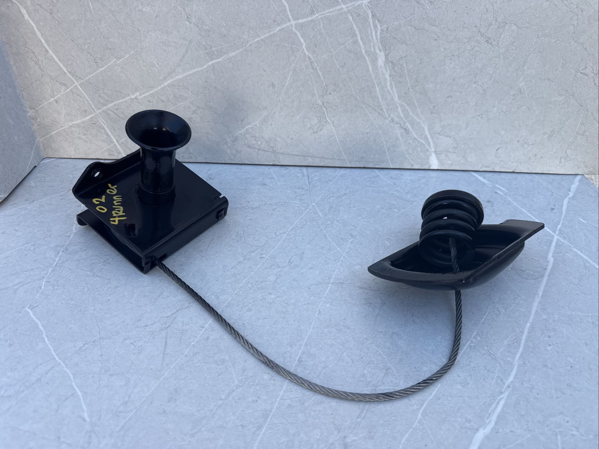 96-02 Toyota 4Runner Spare Tire Hanger Cable Winch Hoist Lift OEM