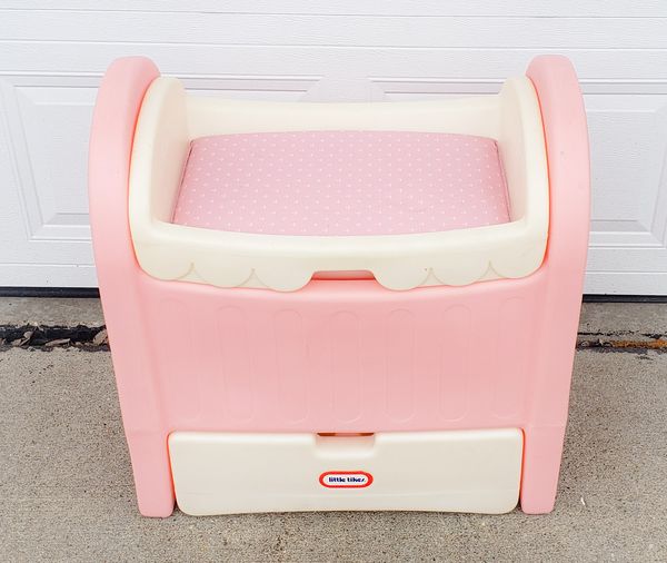 Little Tikes Changing Table Bassinet Cradle Crib For Sale In