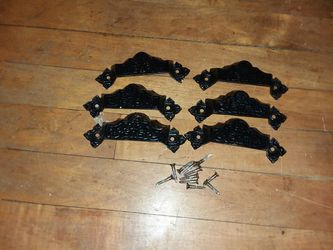 6 vintage cast drawer pulls