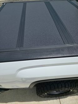 Bakflip mx-4 hard folding Tonneau short bed cover for 2017 GMC Sierra 1500 SLT