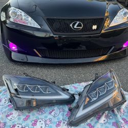 06-13 2IS IS350/IS250 VLAND HEADLIGHTS