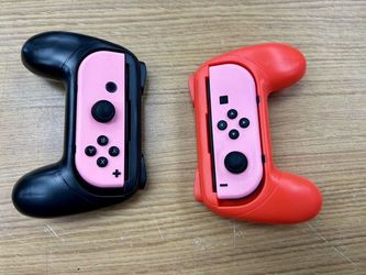 Nintendo Switch Joy-Con Controllers With Grip Holders Pair Pink/Red Used