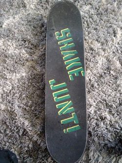 Skateboard