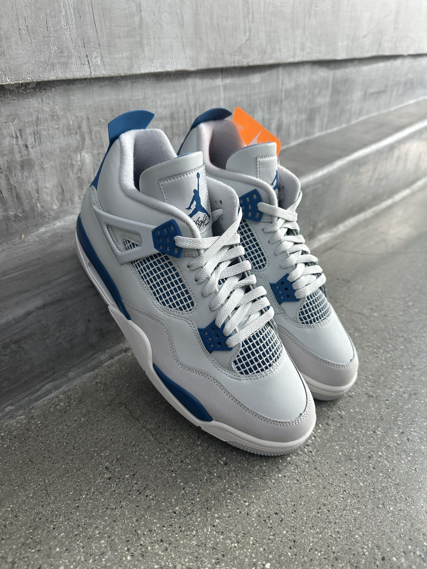 Jordan 4 Retro Military Blue 2024