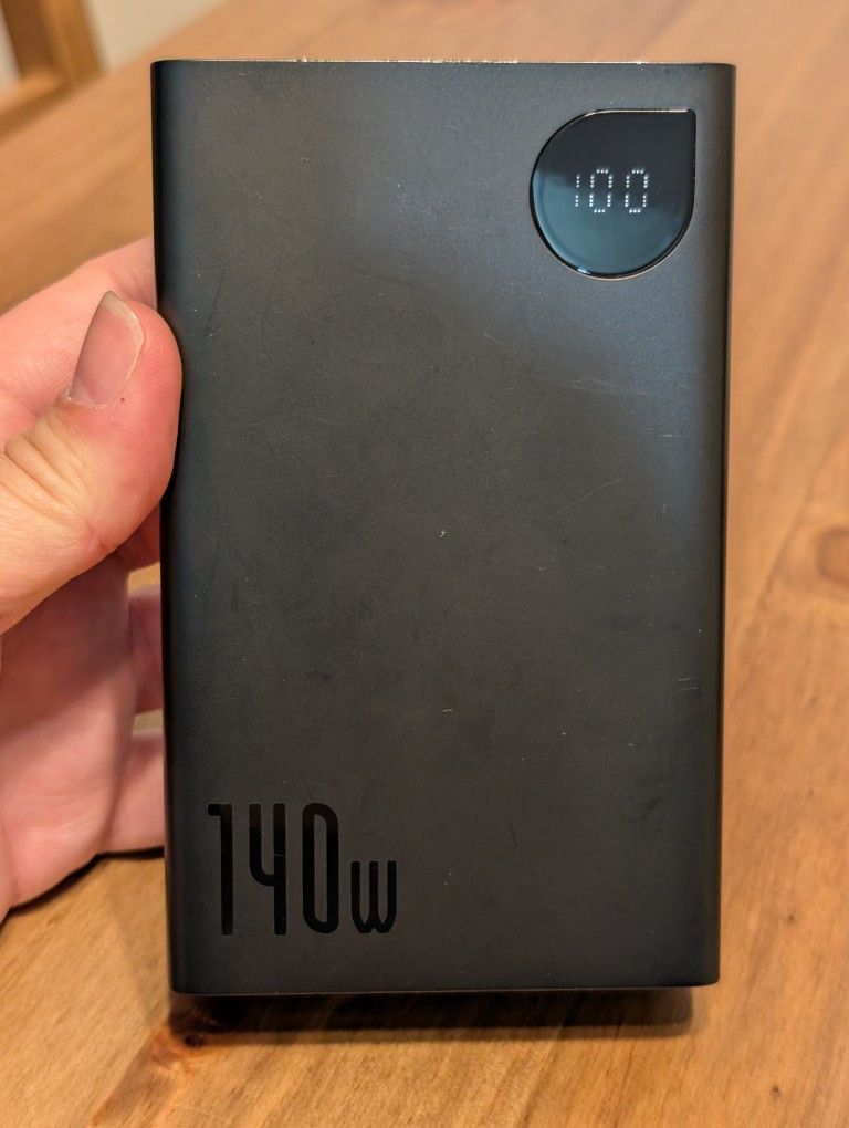 140 Watt 24,000mAh Power Bank