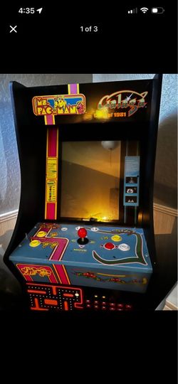 Ms. Pac-Man Galaga Class of 1981 Arcade Cabinet