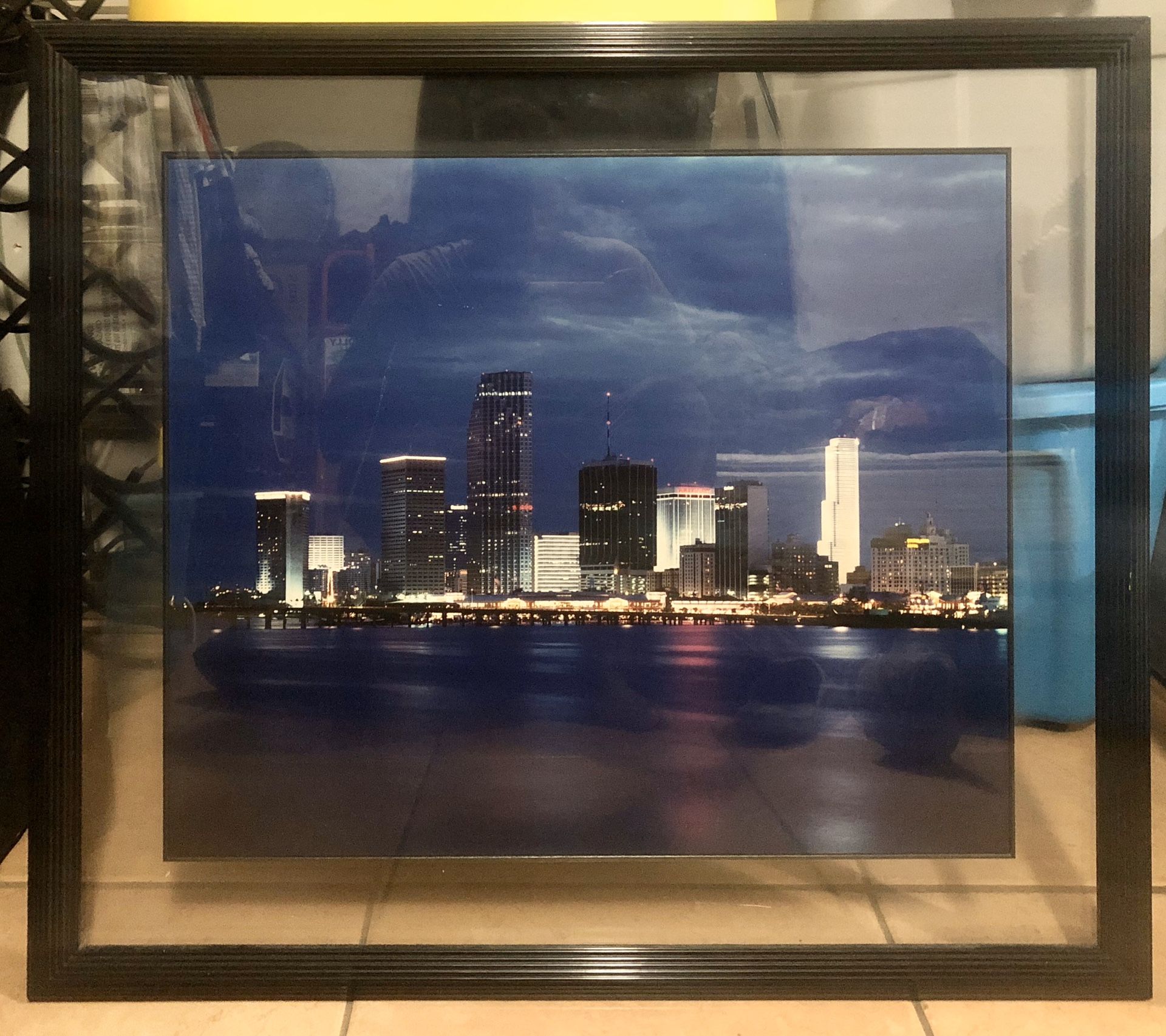 Art & Frame Mart Skyline Picture 28x32