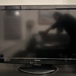 Panasonic 37" Viera LCD TV