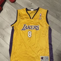 Vintage NBA Kobe Bryant Champion Lakers Jersey Number 8