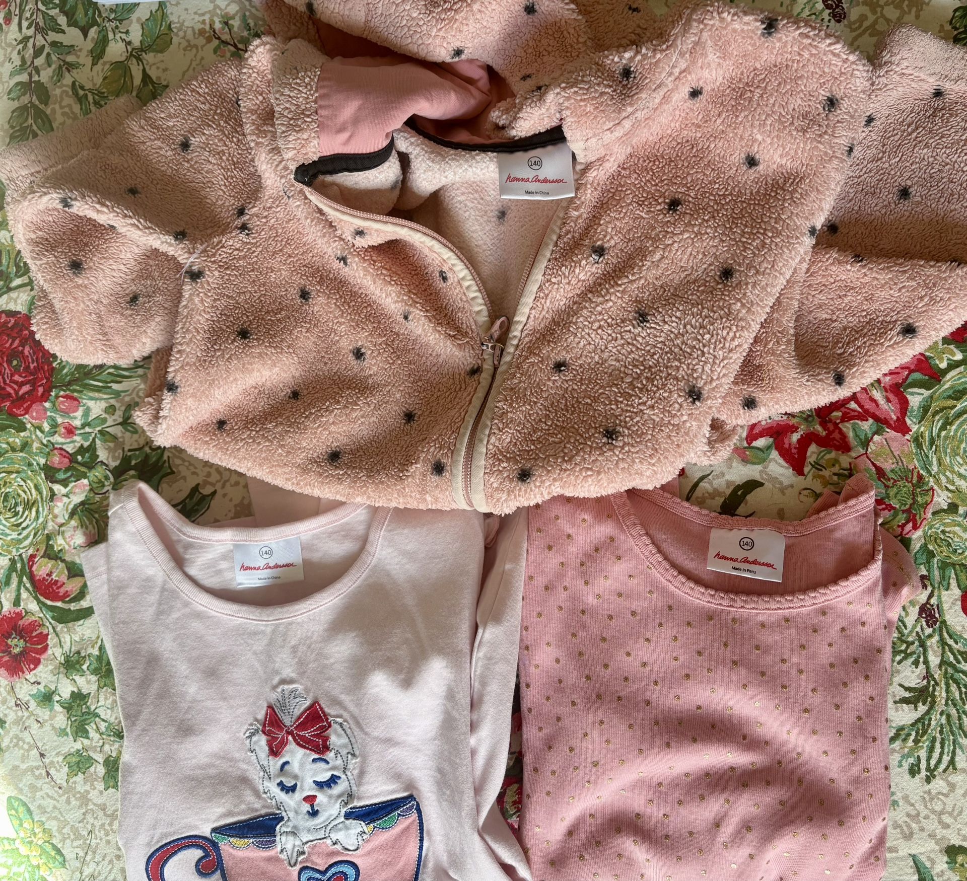 Hanna Andersson Girl’s Tees And Hoddie Size 140, 8