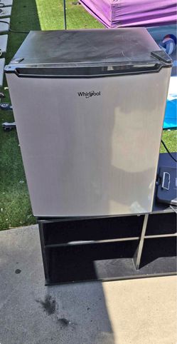 Whirlpool Mini Fridge