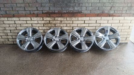 18' Acura chrome oem wheels