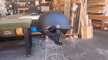 Bell “Pit Boss” motorcycle helmet