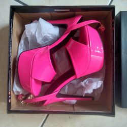 5 Pr Fashion Shoes $130 or BO, will sell separately