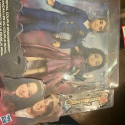 Descendants Ben And Mal Dolls