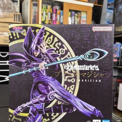 Shfiguarts Dark Magician 