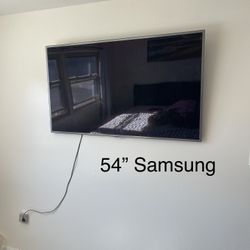 54” Samsung Tv