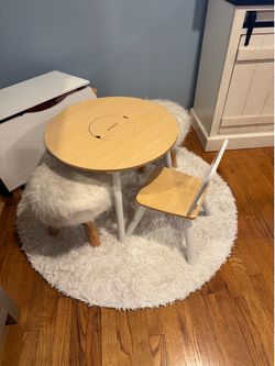 Kids table