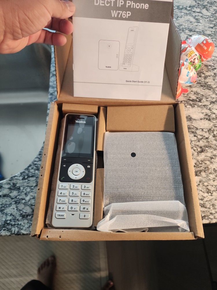 Yealink DECT IP PHONE W76P