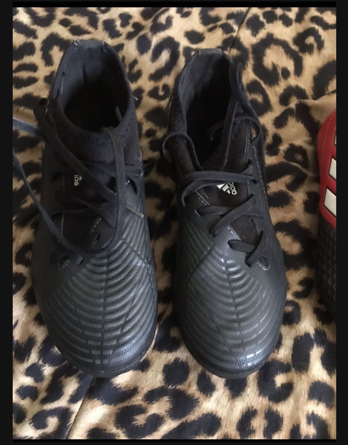 Ground Soccer Cleats 